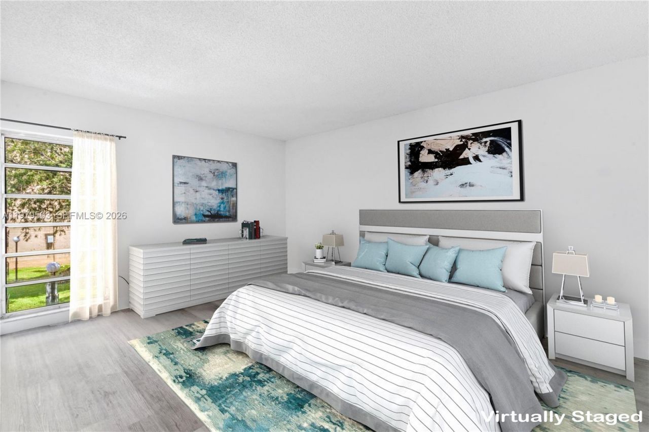 4855 NW 7th St, Unit 206-6, Miami, FL 33126 Photo