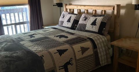 1439 Ski Run Boulevard, Unit F-2, South Lake Tahoe, CA 96150 Photo