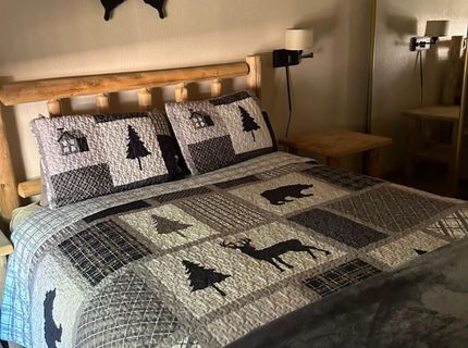 1439 Ski Run Boulevard, Unit F-2, South Lake Tahoe, CA 96150 Photo
