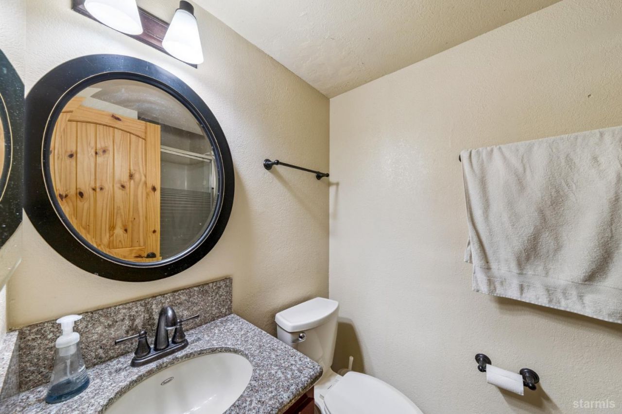 1439 Ski Run Boulevard, Unit F-2, South Lake Tahoe, CA 96150 Photo
