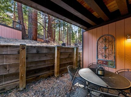 1439 Ski Run Boulevard, Unit F-2, South Lake Tahoe, CA 96150 Photo