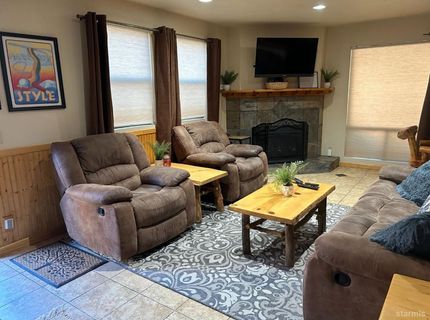 1439 Ski Run Boulevard, Unit F-2, South Lake Tahoe, CA 96150 Photo