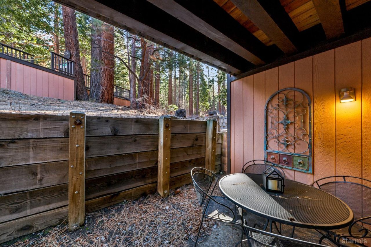 1439 Ski Run Boulevard, Unit F-2, South Lake Tahoe, CA 96150 Photo