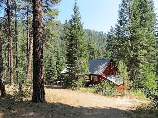 918 Middlefork Rd., Garden Valley, ID 83622