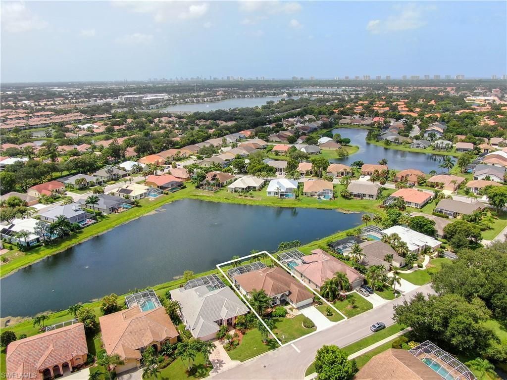 7699 Groves Rd, Naples, FL 34109 Photo