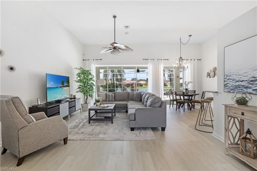 7699 Groves Rd, Naples, FL 34109 Photo