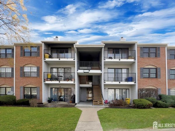 479 Danbury Lane, East Brunswick, NJ 08816