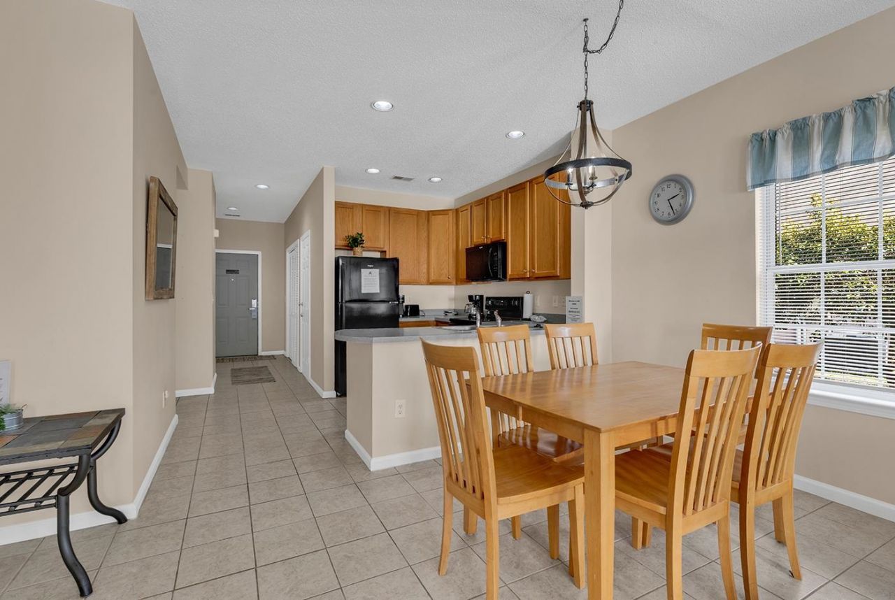 4542 Girvan Dr.  Photo 12