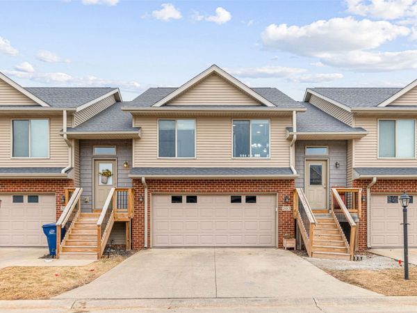 203 Will Drive , Solon, IA 52333