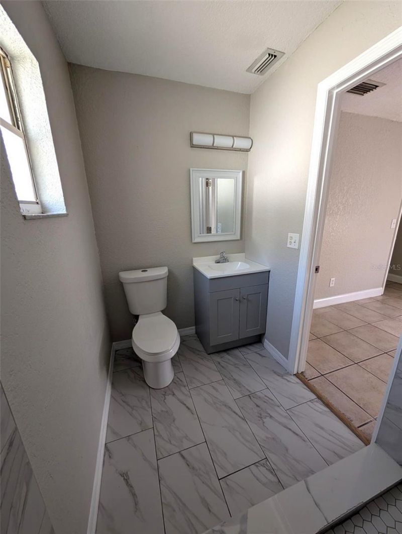 5828 3rd Street E, Bradenton, FL 34203 Photo