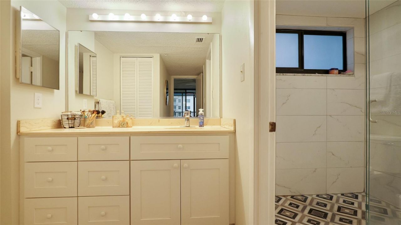 11 Sunset Drive, Unit 804, Sarasota, FL 34236 Photo