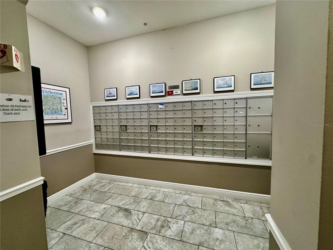 808 3rd Avenue W, Unit 212, Bradenton, FL 34205 Photo