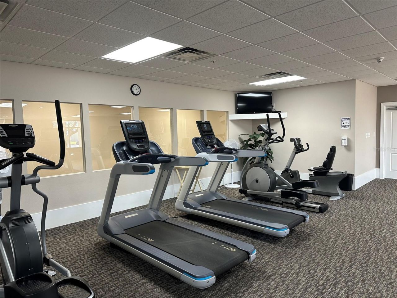 808 3rd Avenue W, Unit 212, Bradenton, FL 34205 Photo