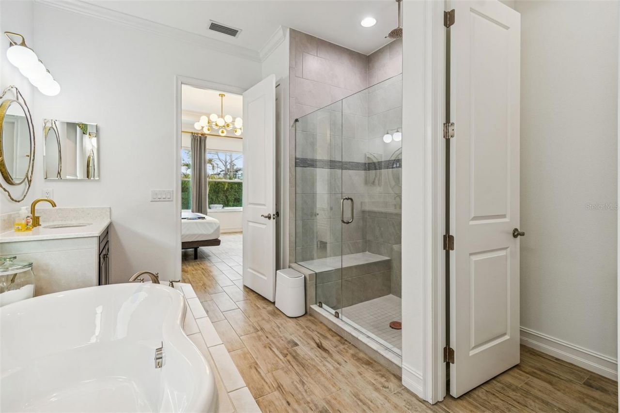 18316 Leafmore Street, Lutz, FL 33548 Photo