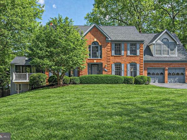 8301 KINGS RIDGE COURT, SPRINGFIELD, VA 22153