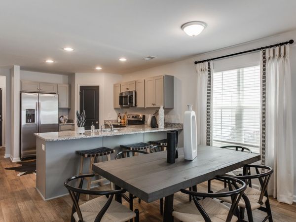 109 Old Creek Court, Goose Creek, SC 29445