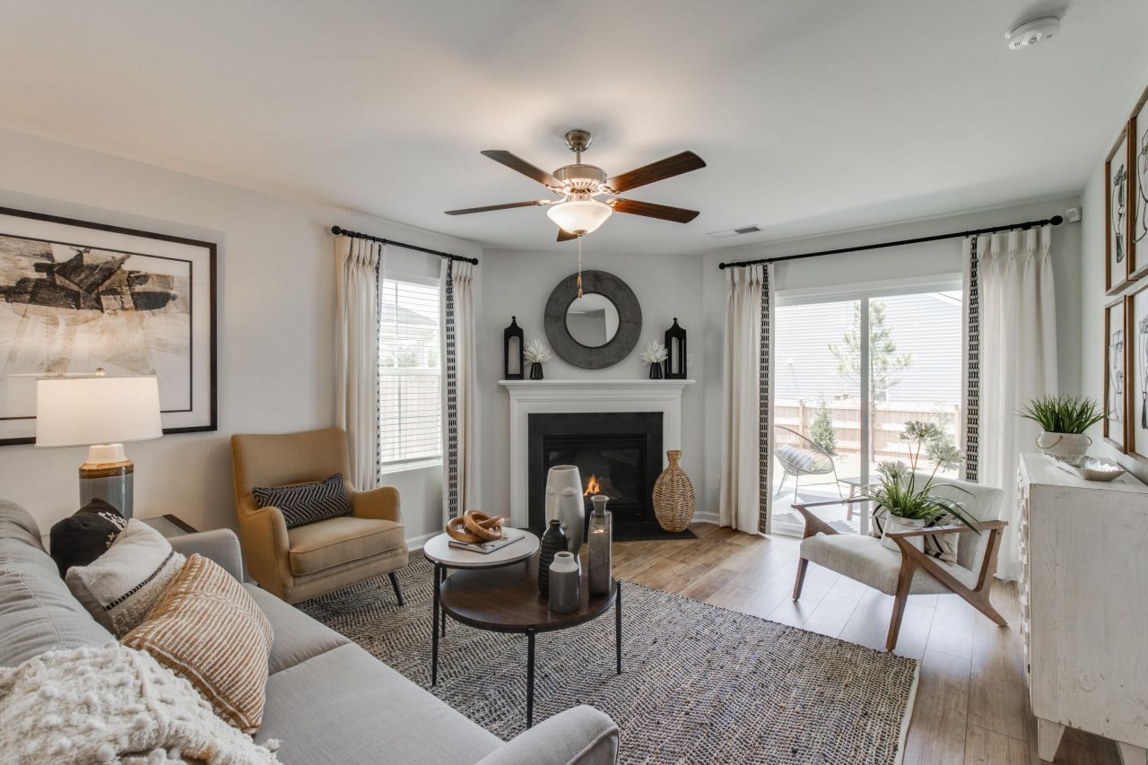 109 Old Creek Court Photo 4