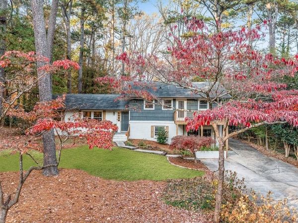 3860 Cardinal Drive , Tucker, GA 30084