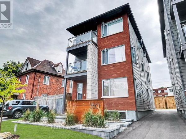350 WINONA Avenue, Unit 4, Ottawa, ON K1Z5H4