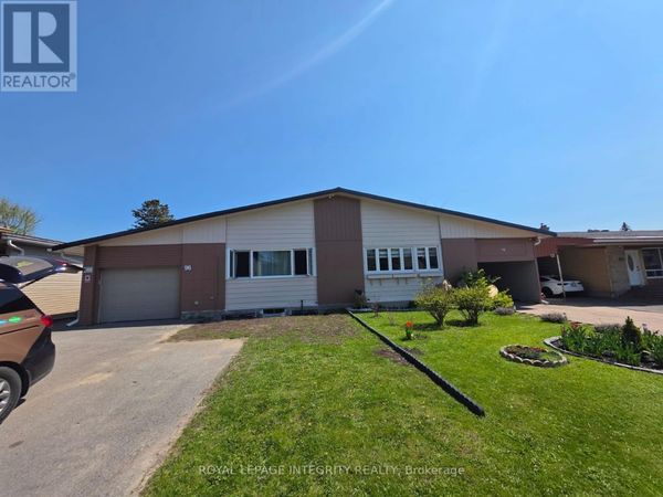 96 Fieldrow Street, Unit A, Ottawa, ON K2G2Y9