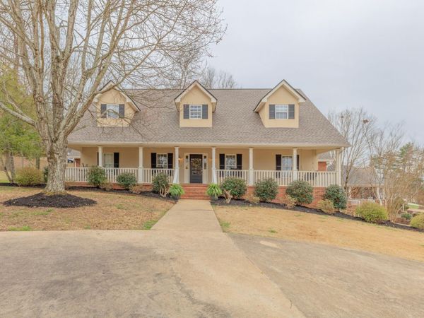 2708 Indian Creek Lane, Ooltewah, TN 37363
