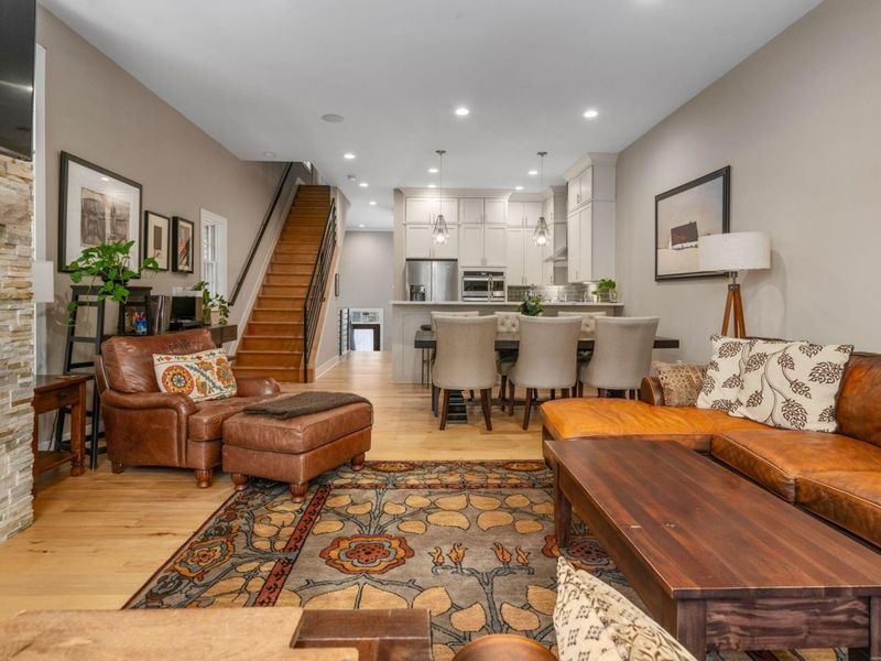 904 S Front Street, Columbus, OH 43206 Photo 16