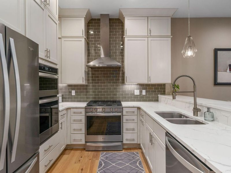 904 S Front Street, Columbus, OH 43206 Photo 23