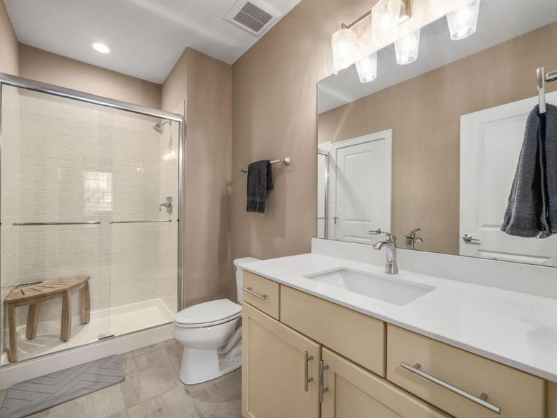 904 S Front Street, Columbus, OH 43206 Photo 52