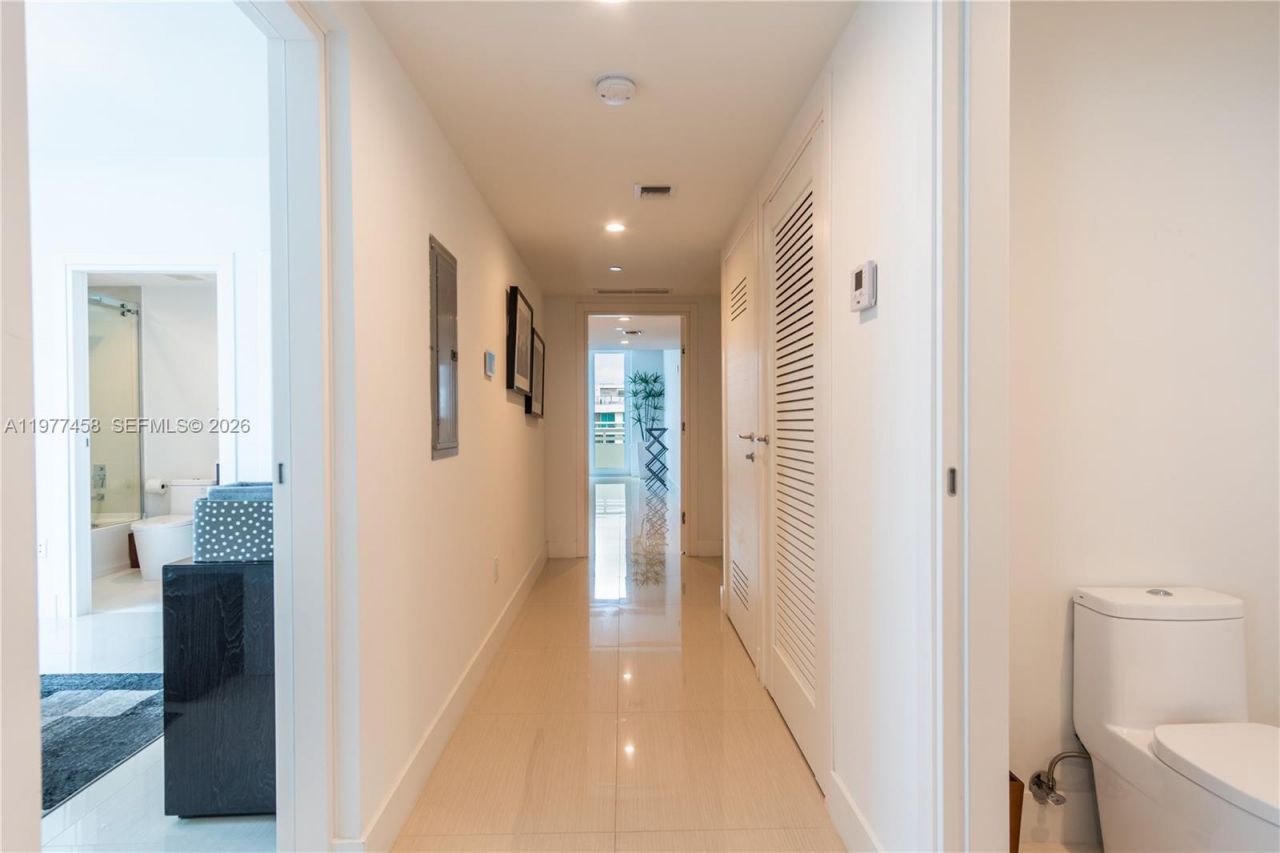 1150 102nd St , Unit 702, Bay Harbor Islands, FL 33154 Photo