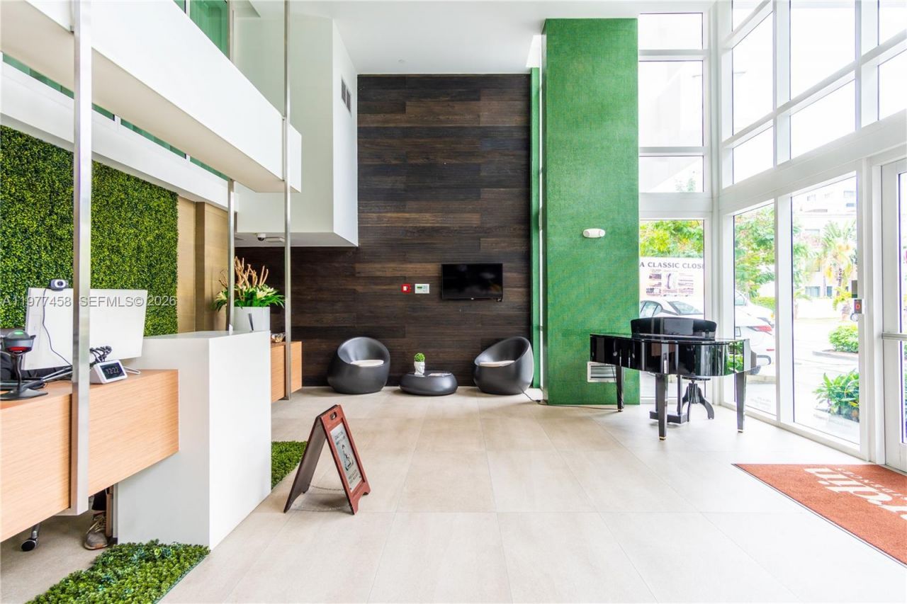 1150 102nd St , Unit 702, Bay Harbor Islands, FL 33154 Photo