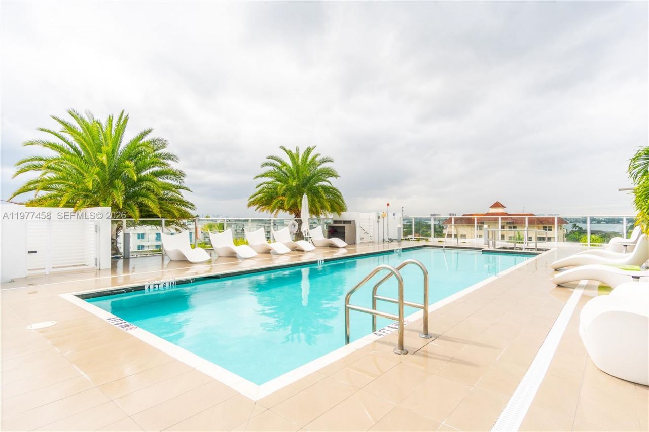 1150 102nd St , Unit 702, Bay Harbor Islands, FL 33154 Photo