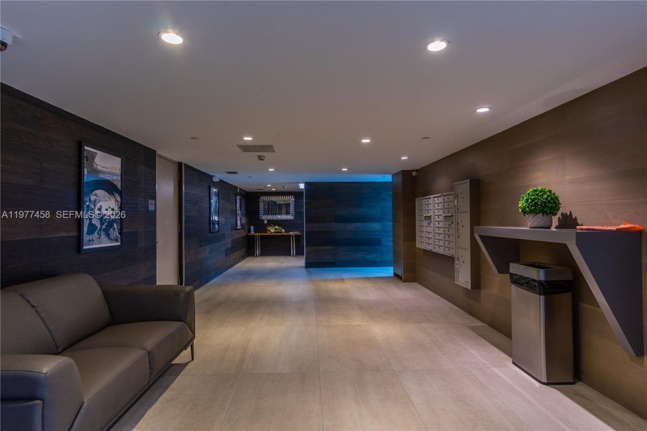 1150 102nd St , Unit 702, Bay Harbor Islands, FL 33154 Photo