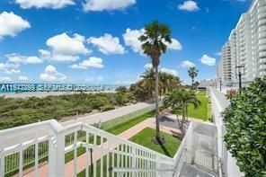 5601 Collins Ave, Unit 505, Miami Beach, FL 33140 Photo