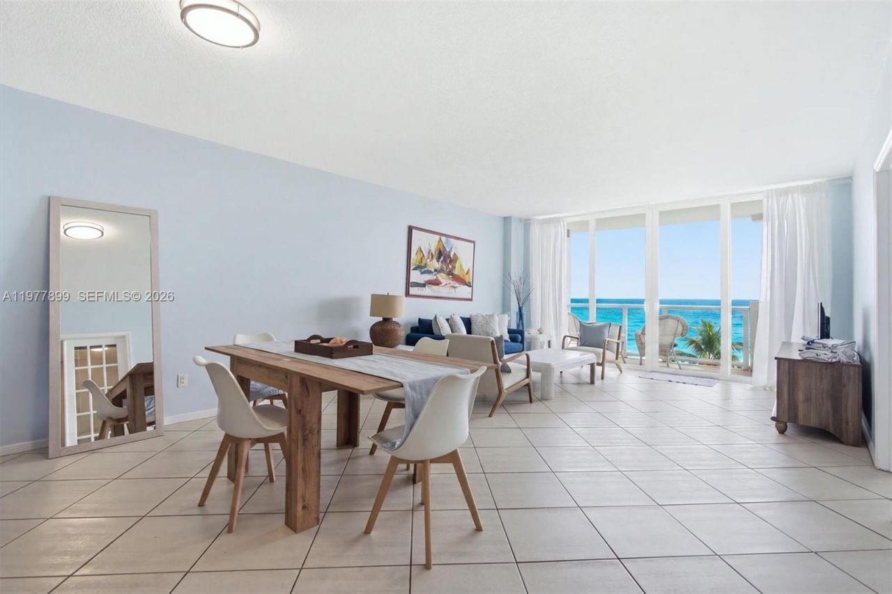 5601 Collins Ave, Unit 505, Miami Beach, FL 33140 Photo