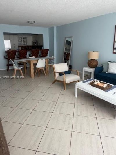 5601 Collins Ave , Unit 505, Miami Beach, FL 33140 Photo