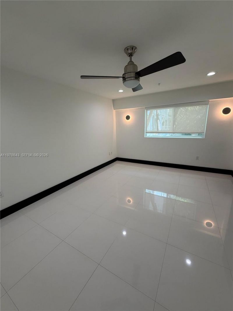 2699 Tigertail Ave, Unit 14, Miami, FL 33133 Photo