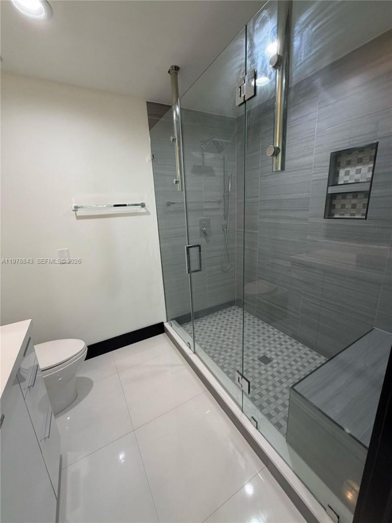 2699 Tigertail Ave, Unit 14, Miami, FL 33133 Photo