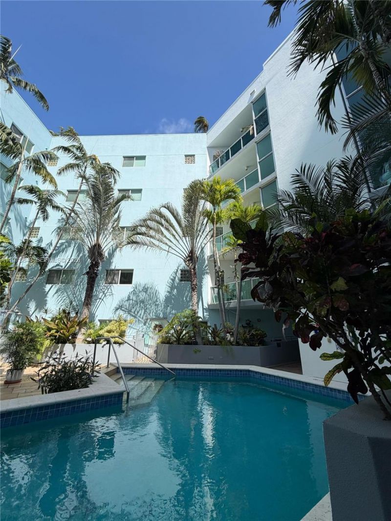 2699 Tigertail Ave, Unit 14, Miami, FL 33133 Photo