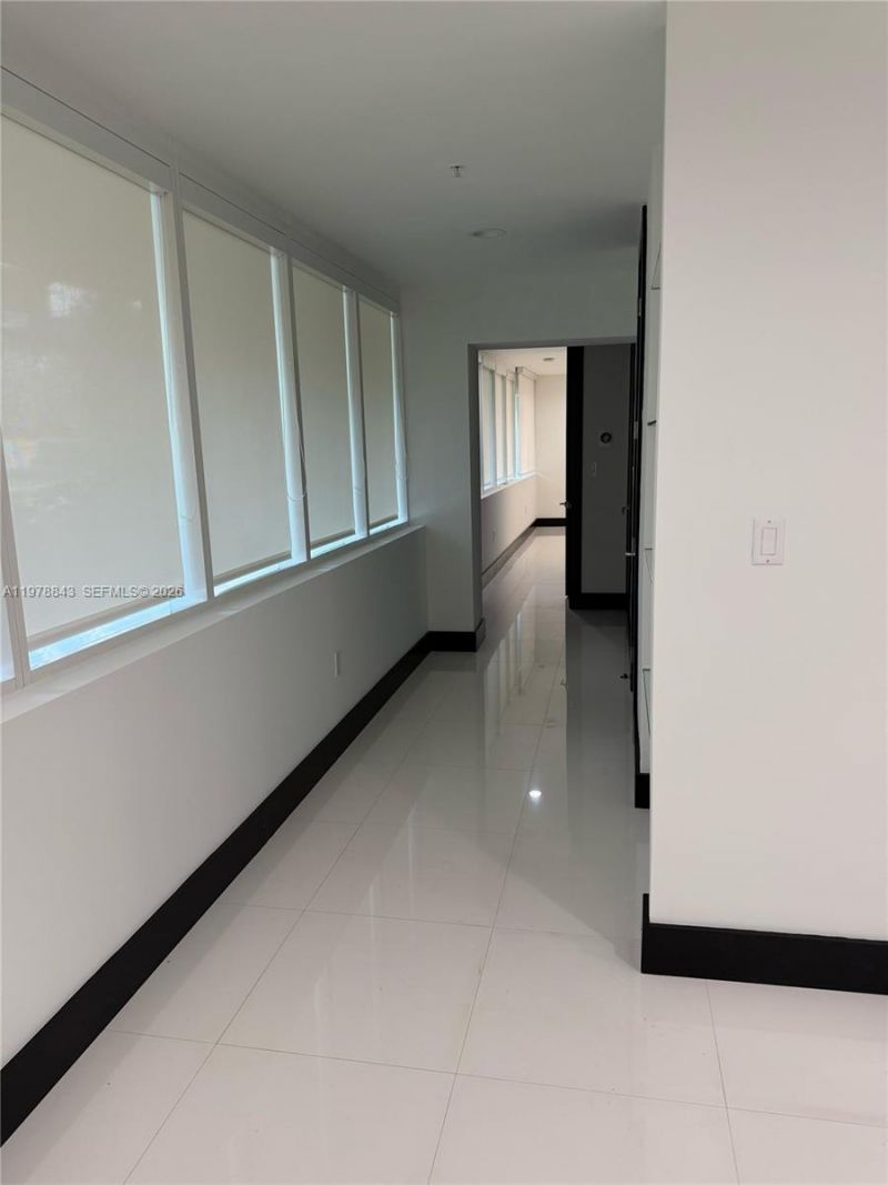 2699 Tigertail Ave, Unit 14, Miami, FL 33133 Photo