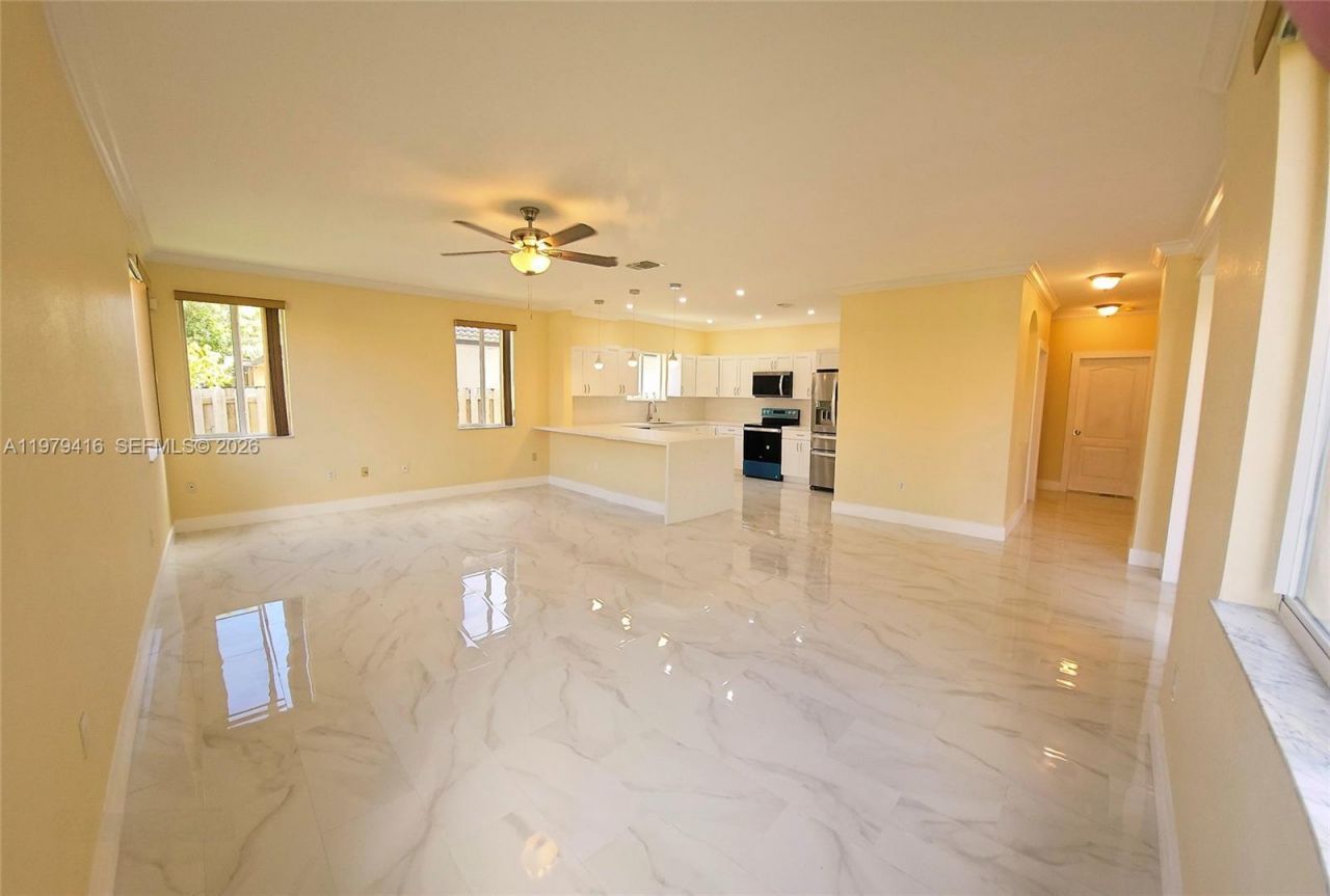 2864 SW 138th Path, Miami, FL 33175 Photo