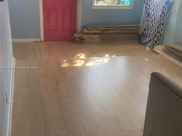 2239 Sheridan St , Hollywood, FL 33020