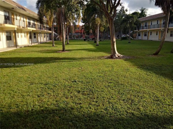 4160 NW 21st St , Unit 253-A, Lauderhill, FL 33313