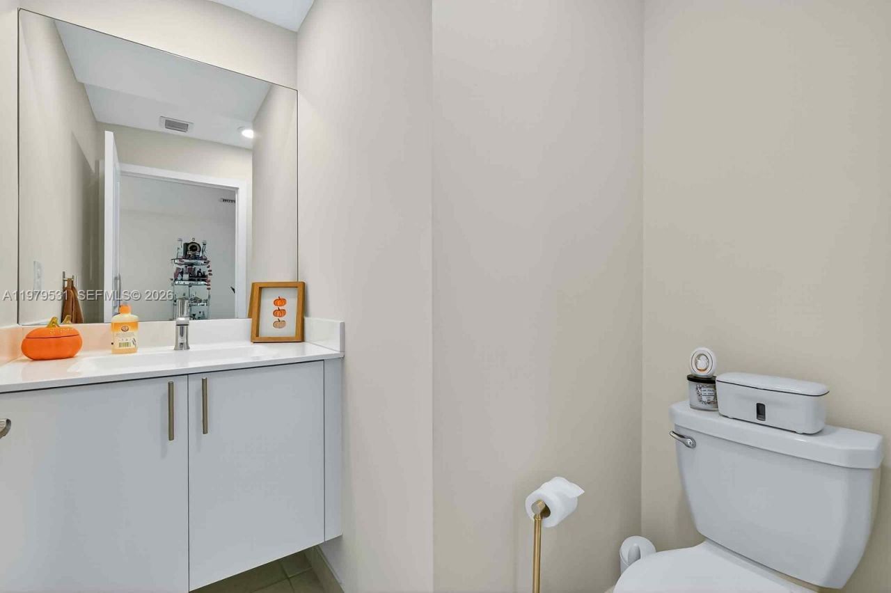 4426 NW 83rd Pkwy , Unit ., Doral, FL 33166 Photo