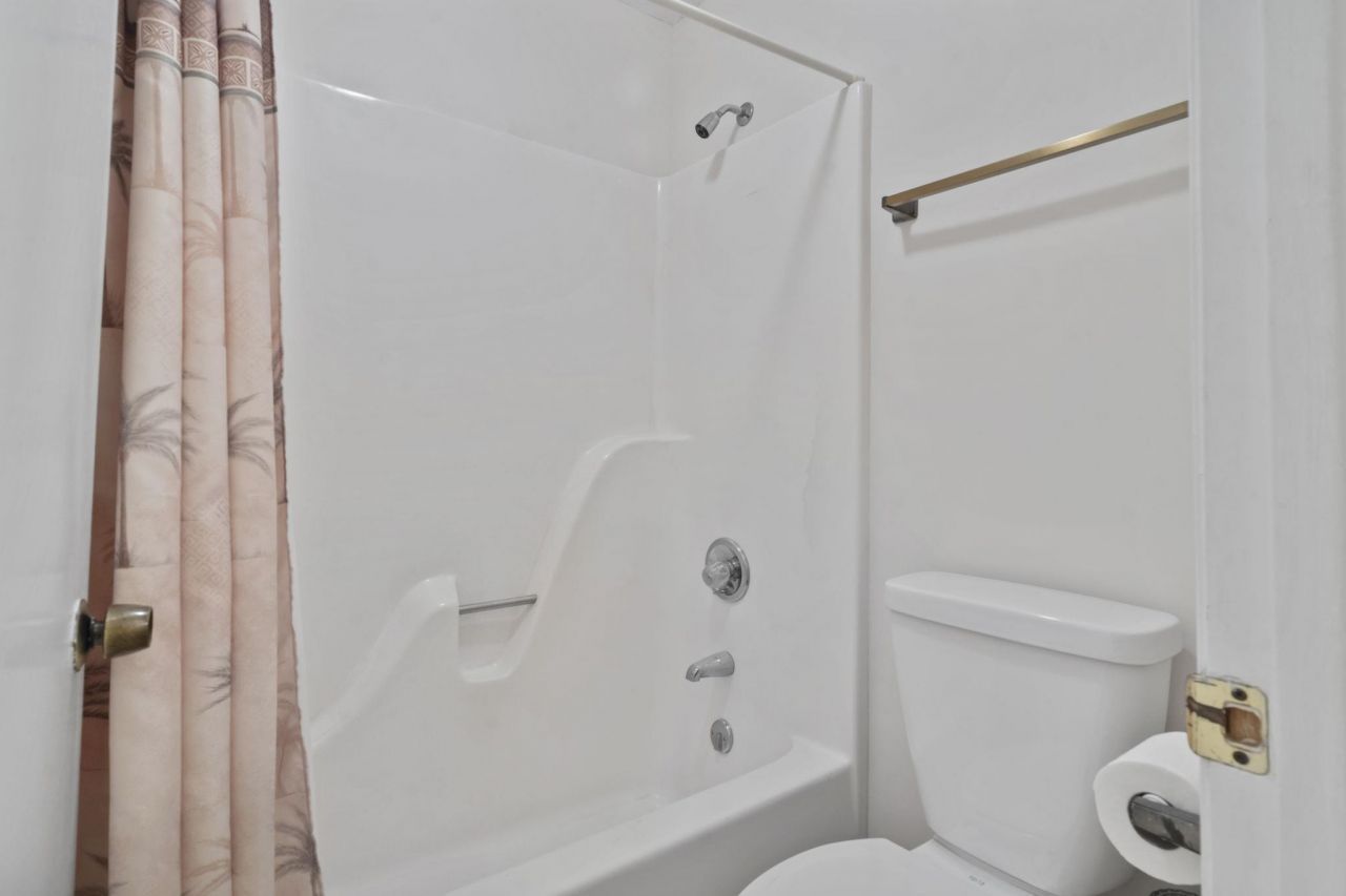 210 25th Ave. S Photo 17