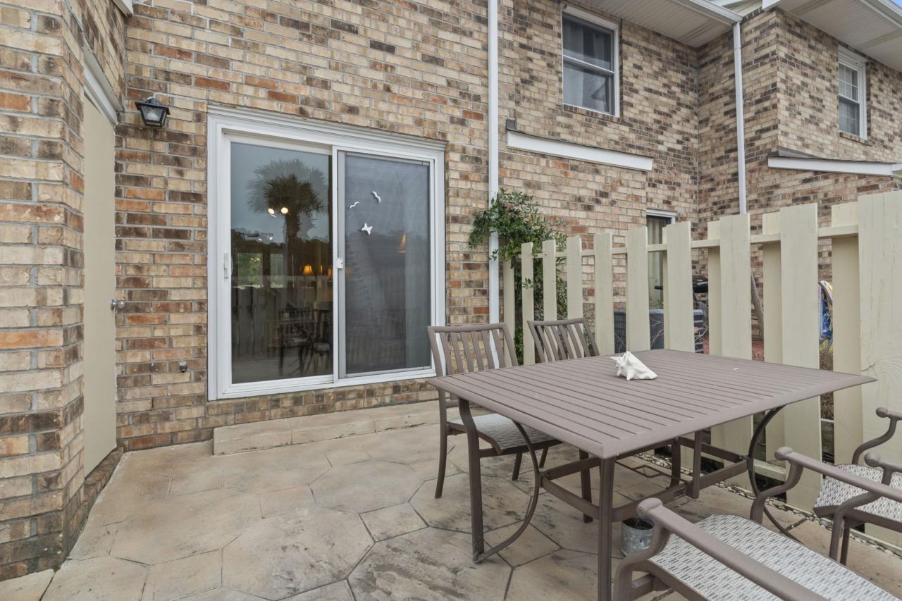 210 25th Ave. S Photo 22