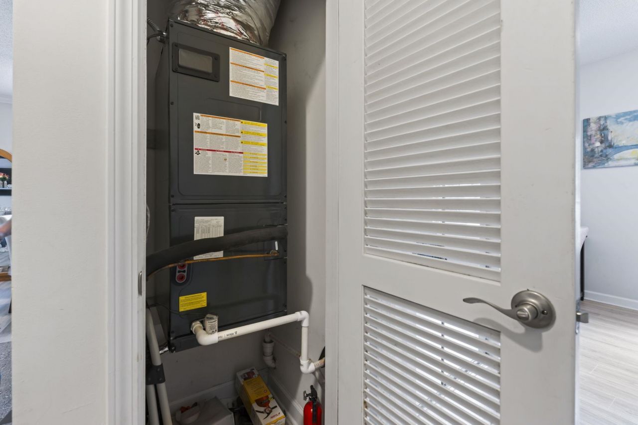 805 Crumpet Ct. Photo 13