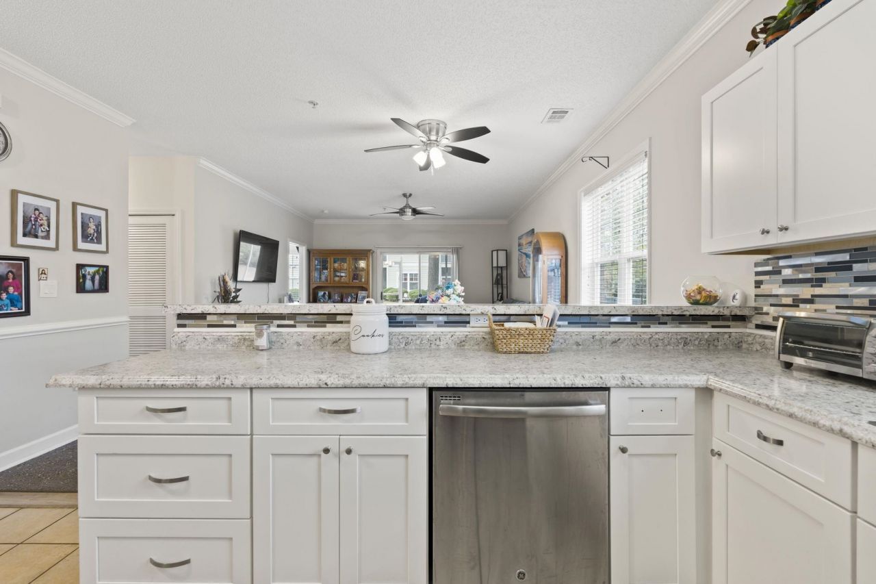 805 Crumpet Ct. Photo 5