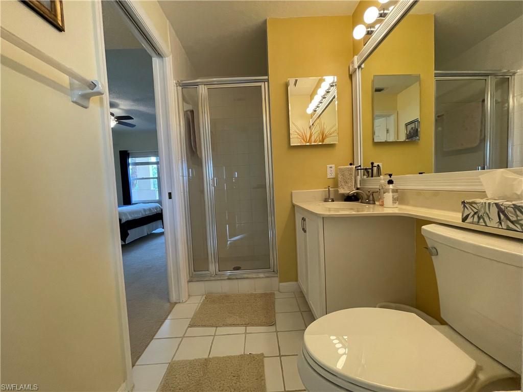 1070 Woodshire Ln, Unit E204, Naples, FL 34105 Photo