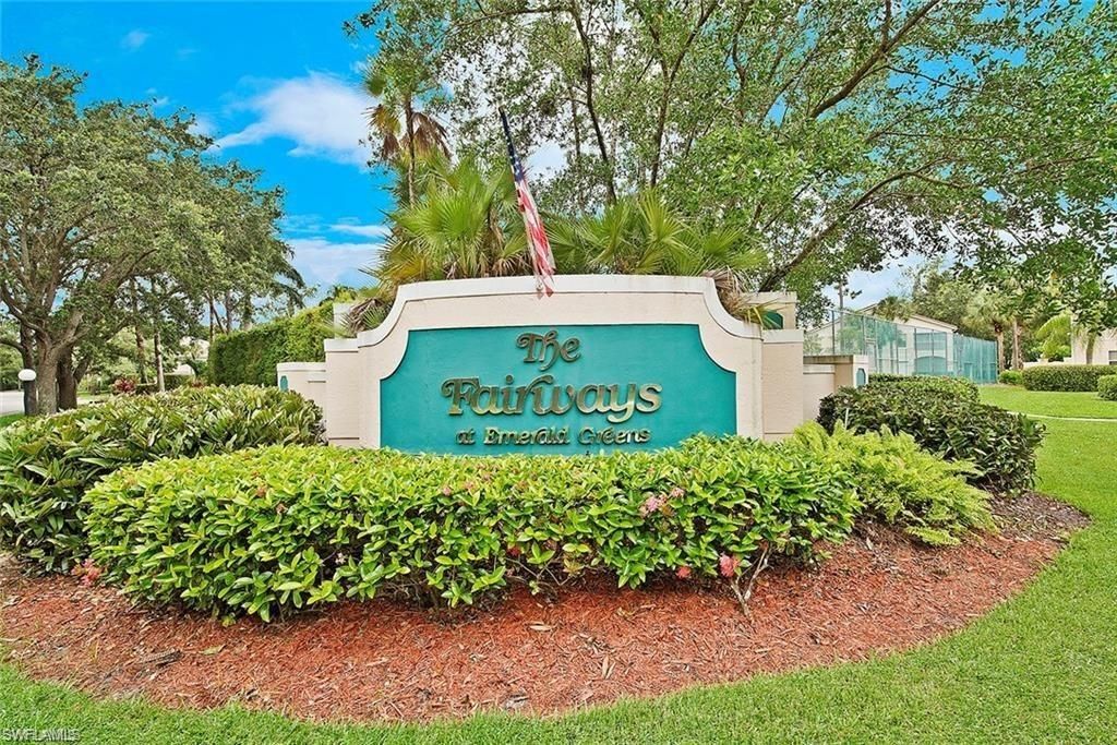 1070 Woodshire Ln, Unit E204, Naples, FL 34105 Photo