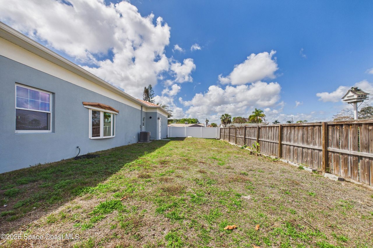 757 Donau Avenue Nw, Palm Bay, FL 32907 Photo